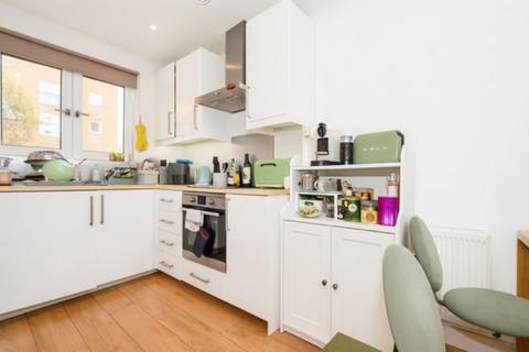 2 bedroom apartment for sale, Charrington Place, St. Albans