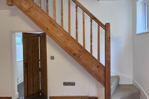 2 bedroom end of terrace house for sale, Staplegrove Road, Taunton