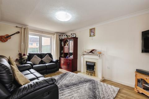 3 bedroom detached house for sale, Avill Crescent, Taunton
