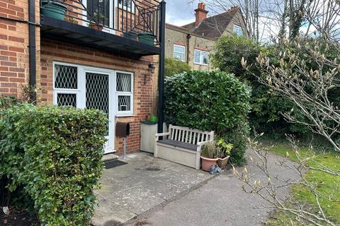 undefined, Northcourt Avenue, Reading