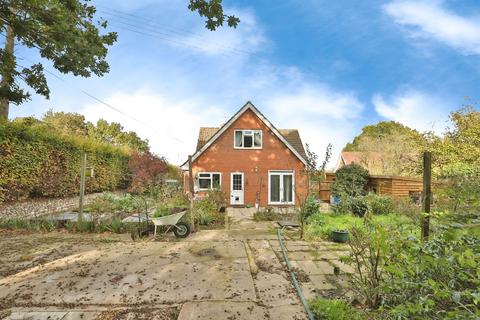3 bedroom detached bungalow for sale, Buckenham Road, Strumpshaw, Norwich
