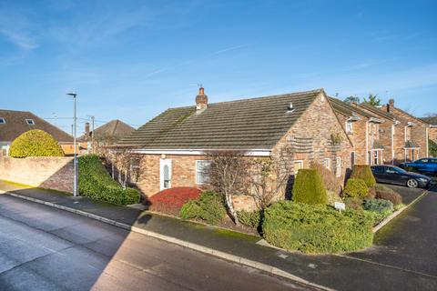 3 bedroom detached bungalow for sale, Lakeside, Tring