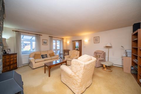 3 bedroom detached bungalow for sale, Lakeside, Tring