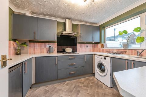 undefined, Windsor Road, Wakefield