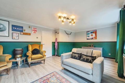 undefined, Windsor Road, Wakefield