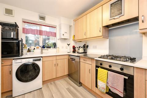 4 bedroom detached house for sale, Fleming Close, Yaxley, Peterborough