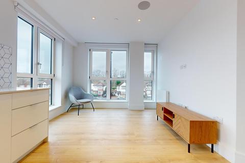 2 bedroom flat to rent, Beverley Way