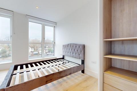 2 bedroom flat to rent, Beverley Way