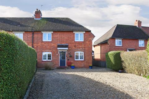 Harrow Road, Warlingham, Surrey, CR6