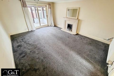 2 bedroom end of terrace house to rent, Clifton Road, Halesowen