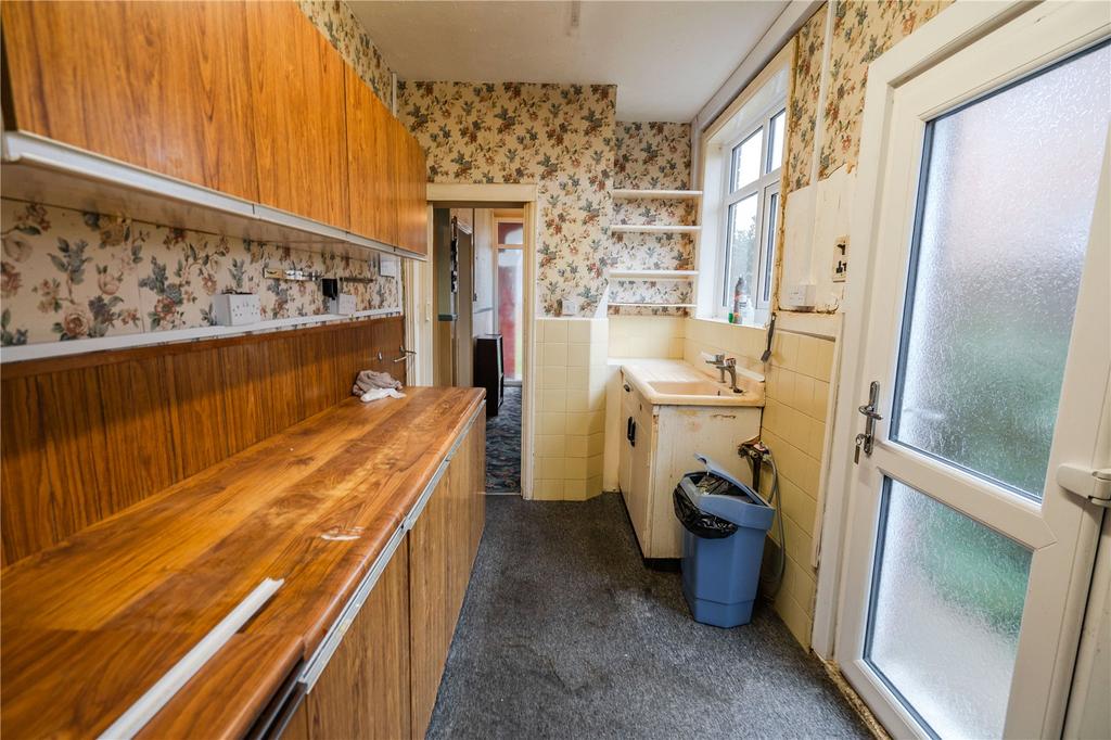 Kitchen (2)