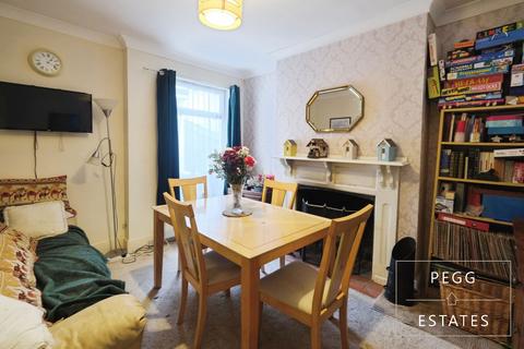 4 bedroom semi-detached house for sale, Ellacombe Church Road, Torquay