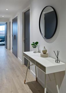 2 bedroom flat to rent, Parkes Street, London E20