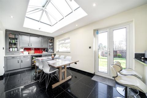undefined, Preston Drive, London, E11