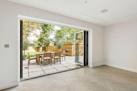 4 bedroom house for sale, Apple Tree Grove, Pollards Hill North, Norbury, SW16