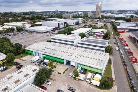 Warehouse to rent, Kendal Ave London W3 0RU