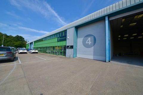 Warehouse to rent, Kendal Ave London W3 0RU