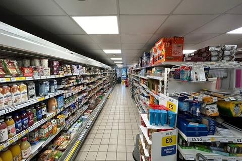 Shop to rent, 171-175 Gloucester Rd Bristol BS7 8BE