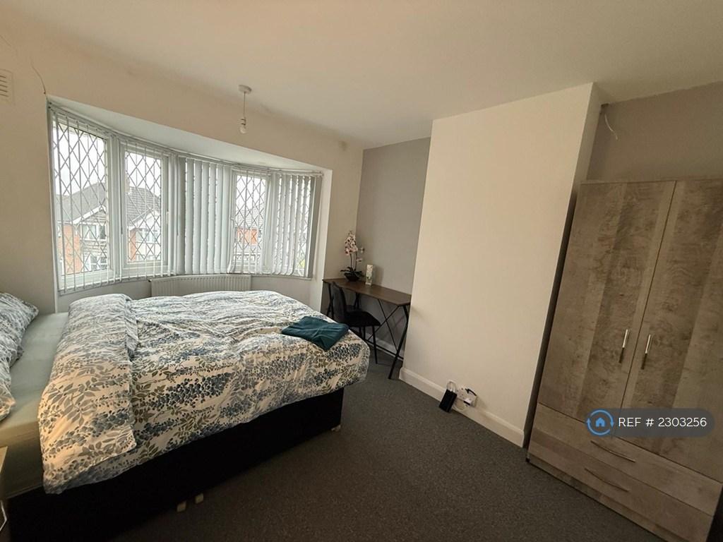 Room b