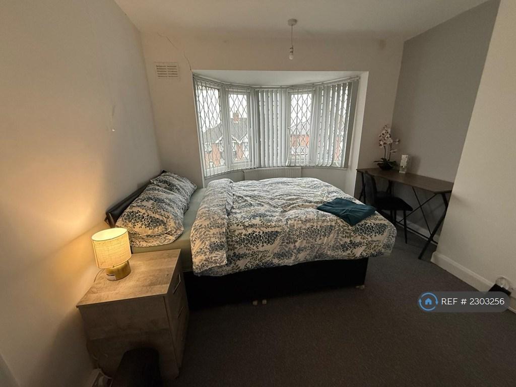 Room b