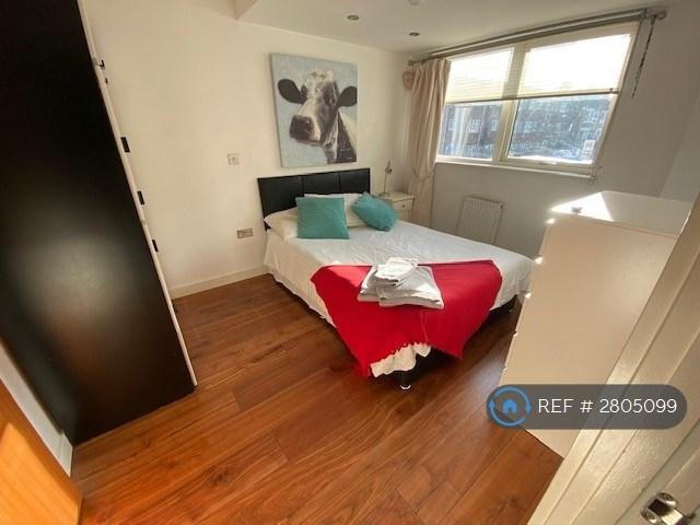 Bedroom Upstairs