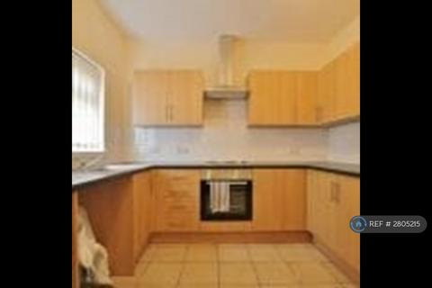 2 bedroom terraced house to rent, Castle Grove, Hull, HU5