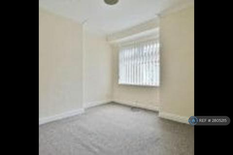 2 bedroom terraced house to rent, Castle Grove, Hull, HU5