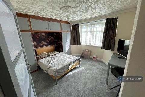 undefined, Denison Road, Feltham, TW13