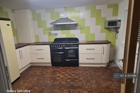 undefined, Weston Road, Olney, MK46