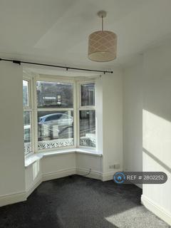 3 bedroom semi-detached house to rent, Brandreth Road, Sheffield, S6