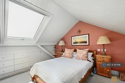 3 bedroom maisonette to rent, St Georges Road, Brighton, BN2