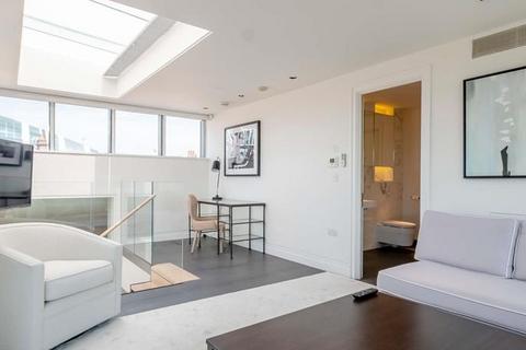 2 bedroom flat to rent, 62 Green Street, Mayfair, London W1K