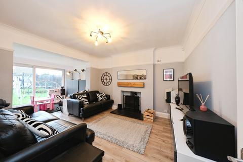 3 bedroom detached house for sale, Thoresby Avenue, Nottingham, NG17