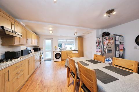 3 bedroom detached house for sale, Thoresby Avenue, Nottingham, NG17