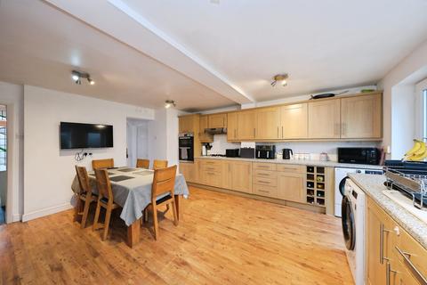 3 bedroom detached house for sale, Thoresby Avenue, Nottingham, NG17