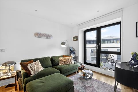 1 bedroom flat for sale, 2 Cadmium Square, London, E2