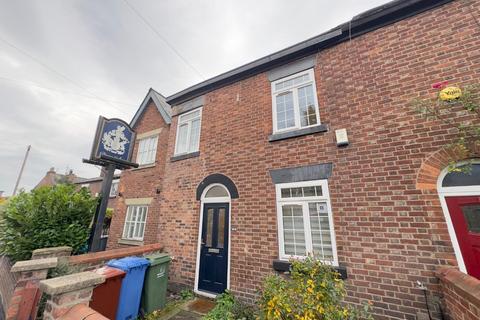 5 bedroom terraced house to rent, Ladybarn Lane, Manchester