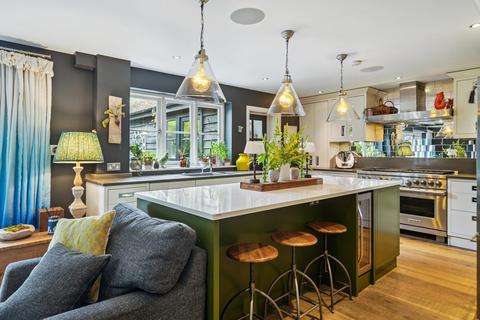 4 bedroom detached house for sale, Whielden Street, Old Amersham, Buckinghamshire, HP7 0HU