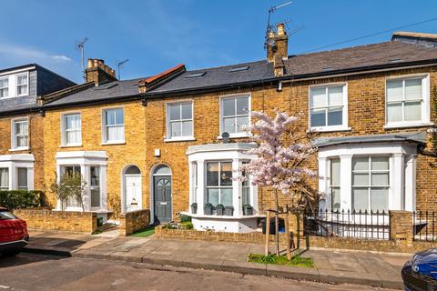 3 bedroom terraced house to rent, Lillian Rd, BARNES SW13