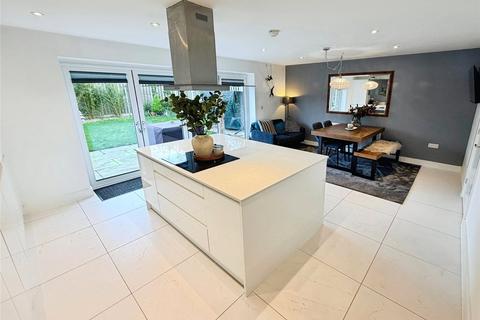 4 bedroom detached house for sale, Barton Lane, Doncaster DN3