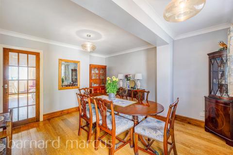 4 bedroom detached house for sale, Ifold Road, Redhill