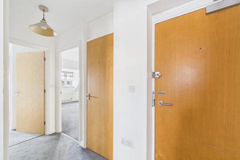 undefined, Magnon Court, Leighton Buzzard, LU7