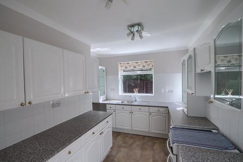 3 bedroom semi-detached house for sale, Hillcrest Avenue, Fairfield