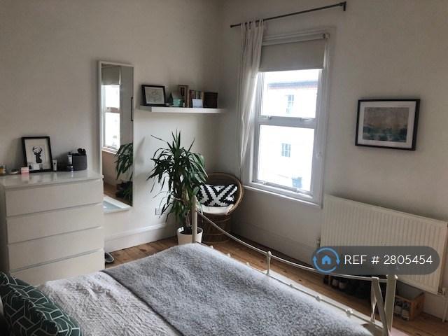 Front Bedroom