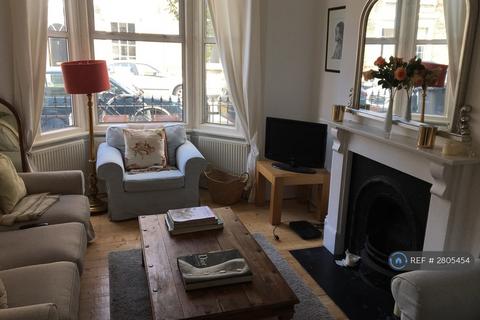 3 bedroom terraced house to rent, Sulina Road, London, SW2