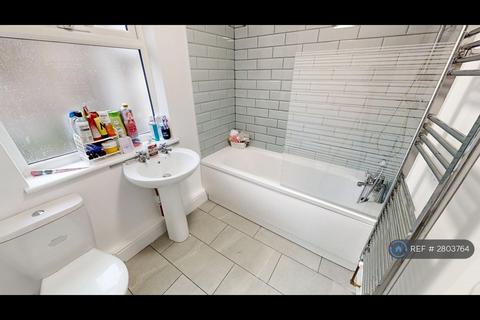 1 bedroom in a house share to rent, Edwin St, Gravesend, DA12