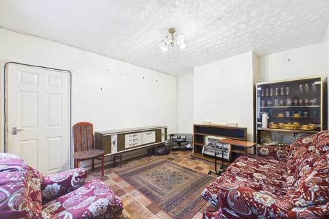 undefined, Howard Street, Gloucester, Gloucestershire, GL1