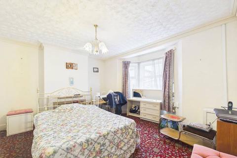 undefined, Howard Street, Gloucester, Gloucestershire, GL1