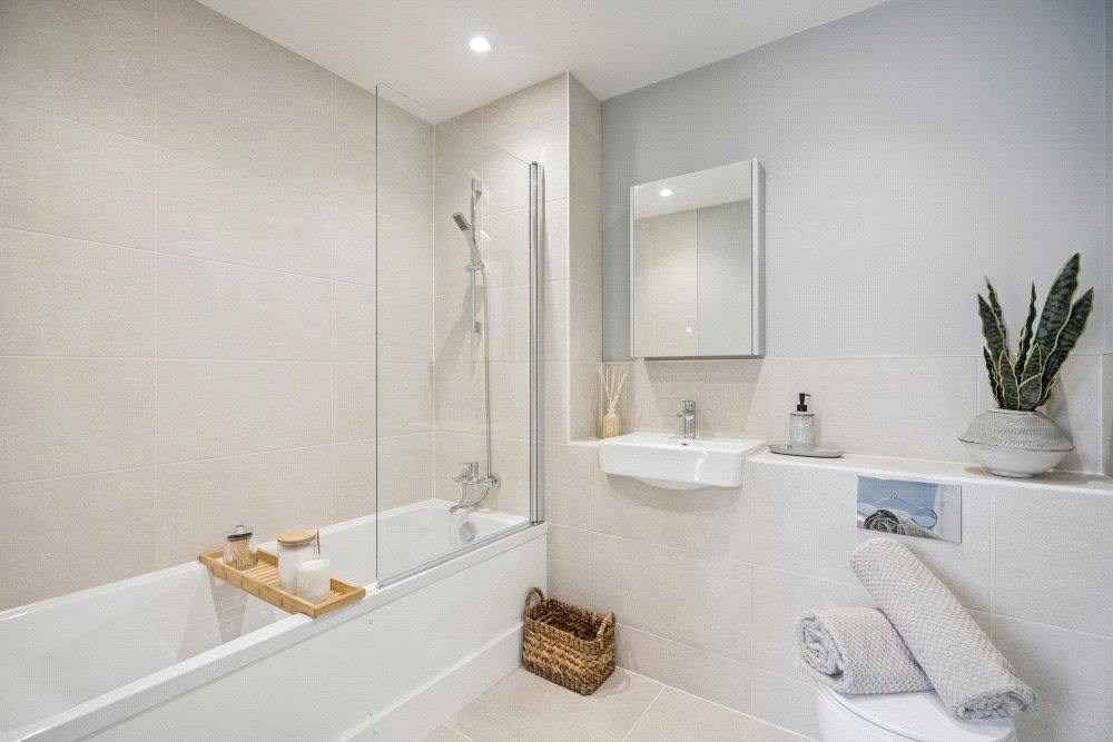 Main Bathroom