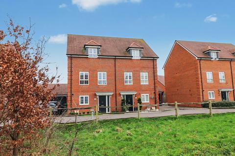 Troon Road, Southampton SO32